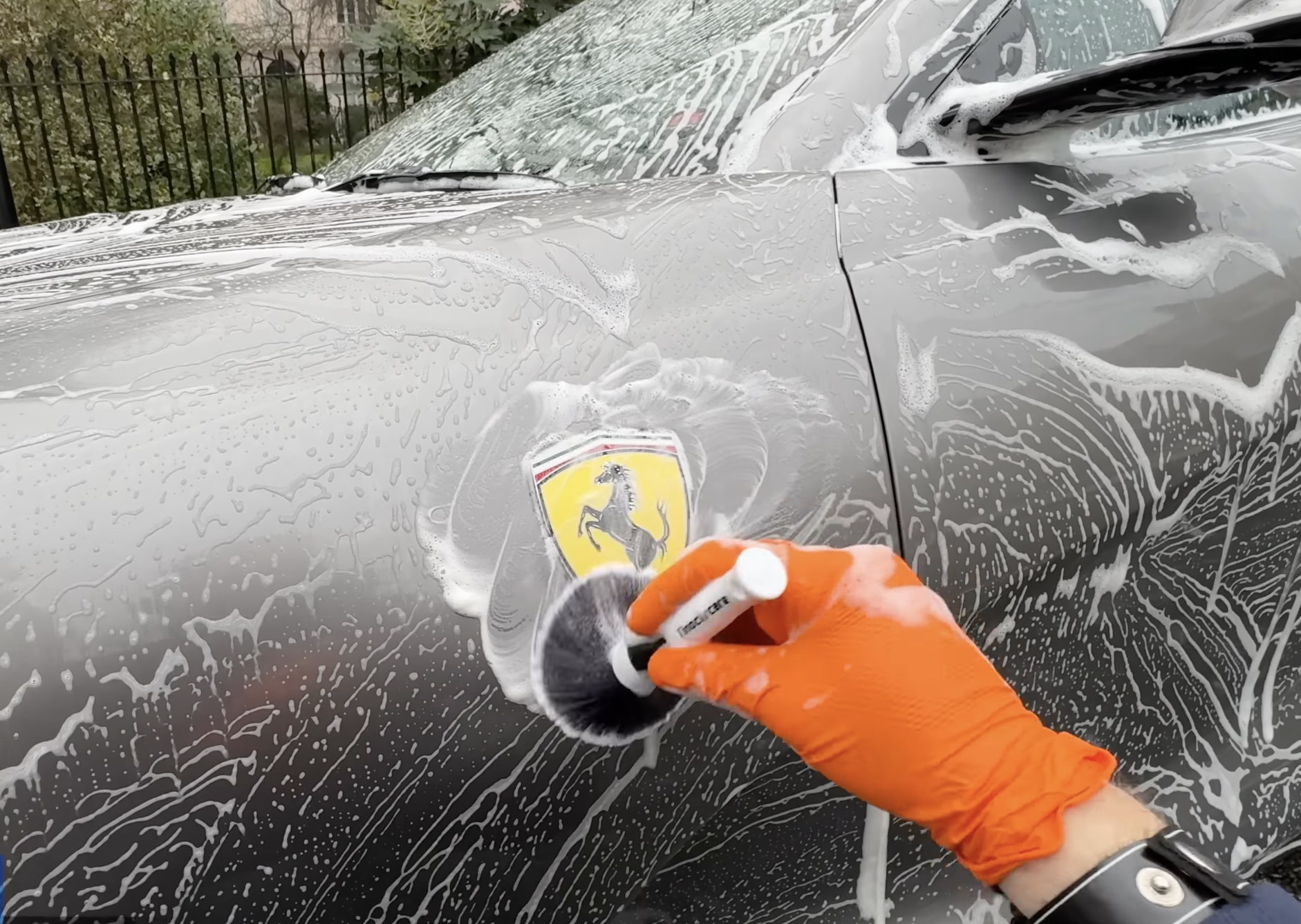 Maintaining Ceramic Coated Range Rover in London